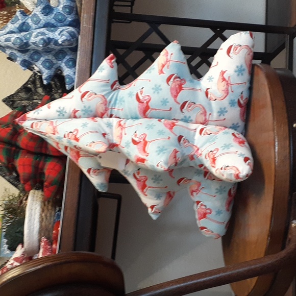 STUFFED 13"x11" Novelty Christmas Tree - Picture 1 of 3